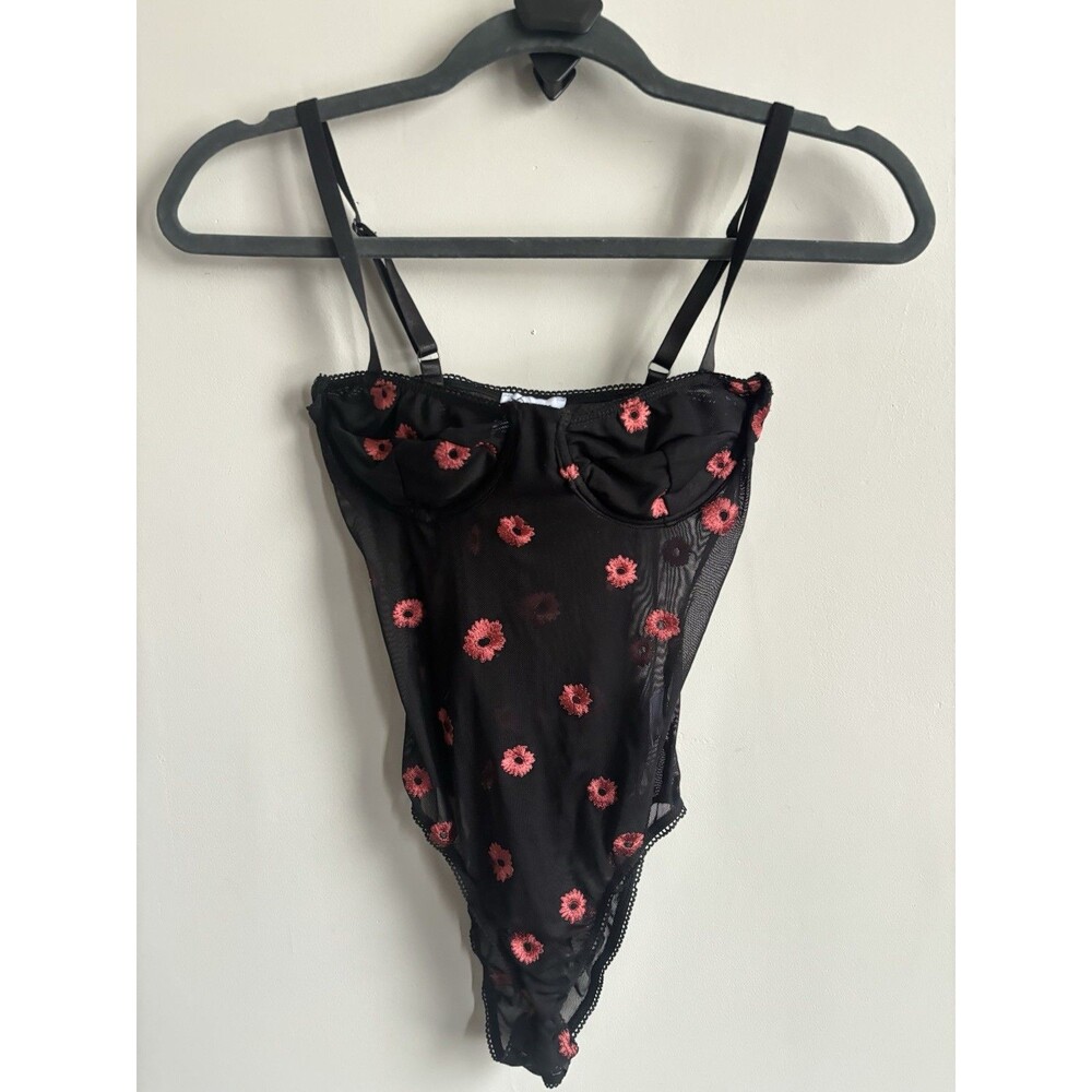 Princess Polly Black Mesh with Floral Print Bodysuit Size 4